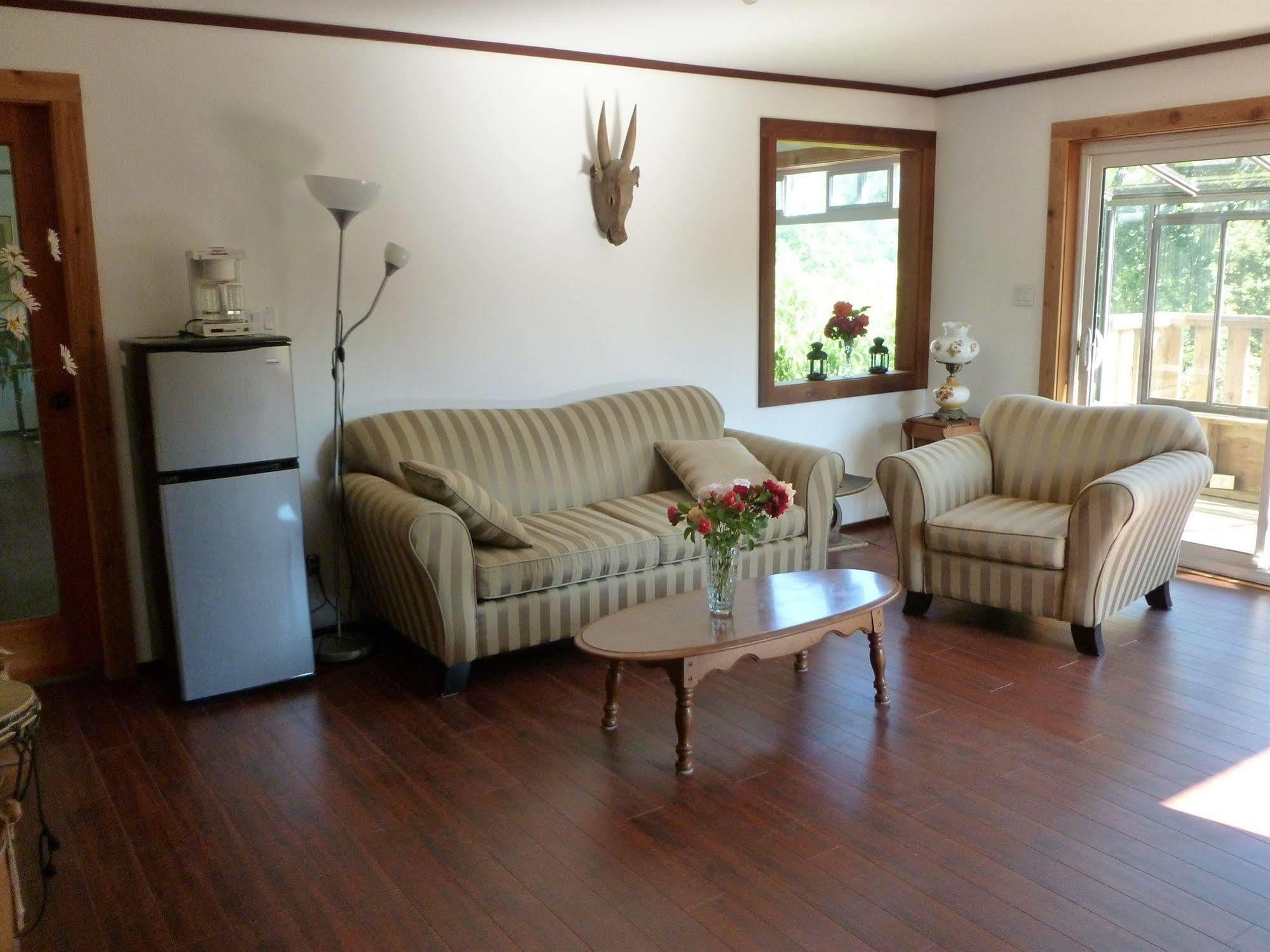 Harrison Hammond House Farmstay Harrison Mills Luaran gambar